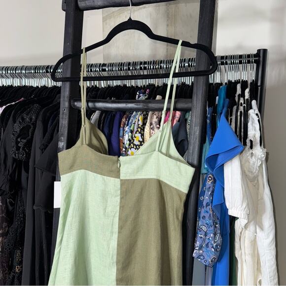 MATTHEW BRUCH Kimmie Colorblock Mini Dress in Sage and Army - Picture 10 of 13